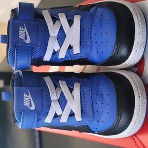 Nike Boys Toddler Court Borough 2 Mid